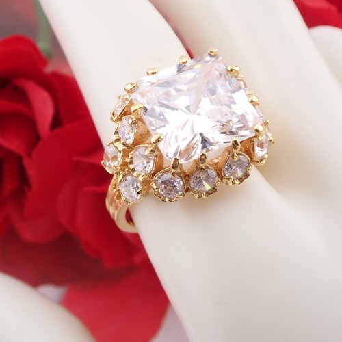 Vintage clear harem rhinestone - vintage,